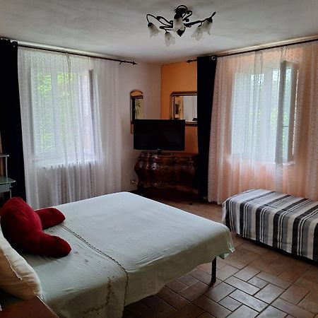 Hotel Mama' Castell'Anselmo Esterno foto