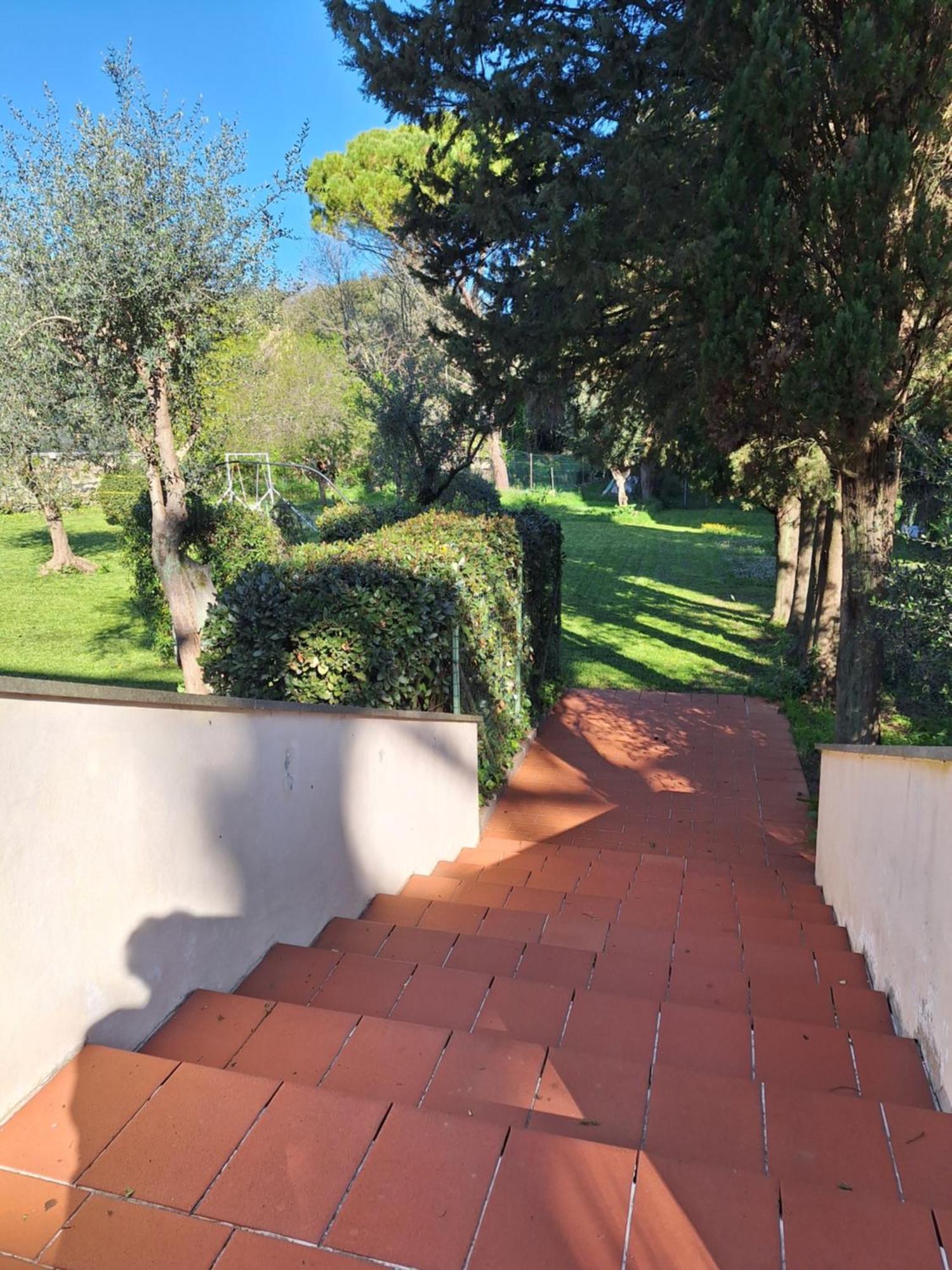 Hotel Mama' Castell'Anselmo Esterno foto