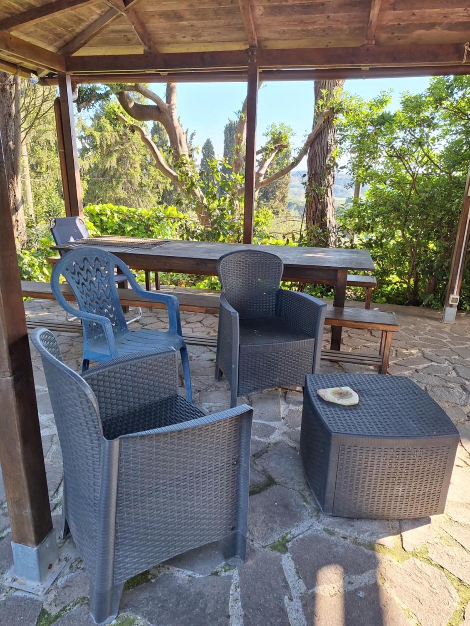 Hotel Mama' Castell'Anselmo Esterno foto